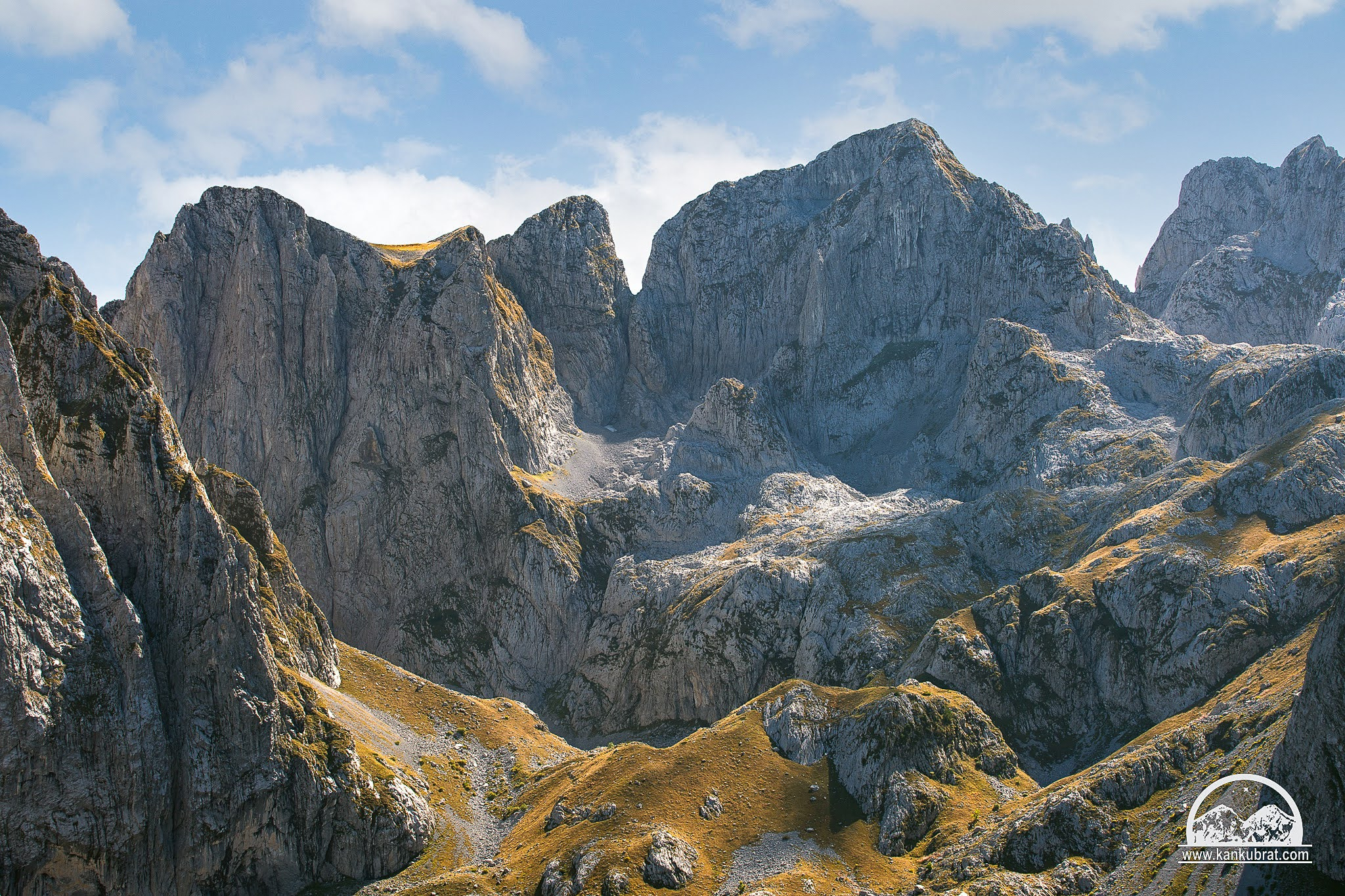 Гледка към Карамфилите, Черна гора